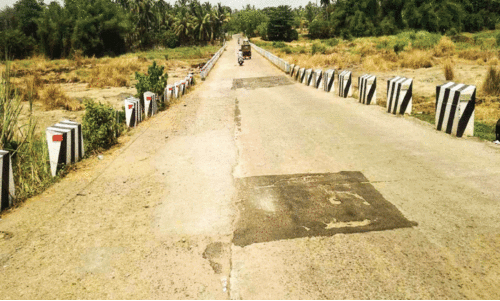 പ​റ​ളി-ഓ​ട​നൂ​ർ പ​തി​പ്പാ​ലം; തെ​ര​ഞ്ഞെ​ടു​പ്പ് വാ​ഗ്ദാ​ന​ങ്ങ​ൾ​ക്ക് 10 വ​യ​സ്സ്
