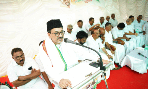 മോദി സർക്കാർ പാർലമെന്റിനെ നോക്കുകുത്തിയാക്കി -സാദിഖലി ശിഹാബ് തങ്ങൾ മോദി സർക്കാർ പാർലമെന്റിനെ നോക്കുകുത്തിയാക്കി -സാദിഖലി ശിഹാബ് തങ്ങൾ