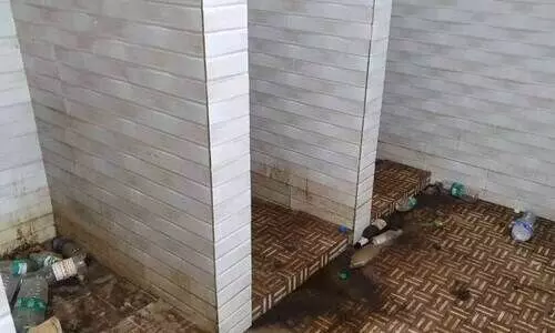 railway station toilet