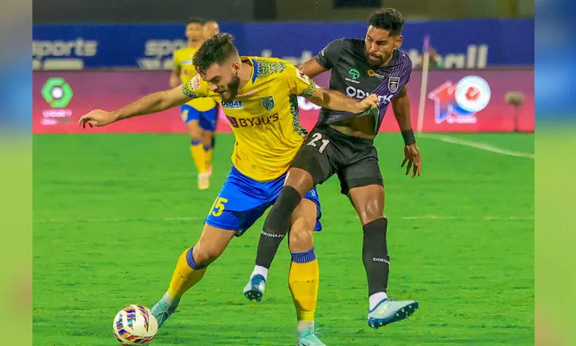 ബ്ലാസ്റ്റേഴ്സ്-ഒഡിഷ പ്ലേഓഫ്; ആദ്യപകുതി ഗോൾരഹിതം