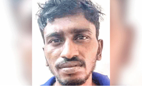 ബോ​ബ​ന്‍