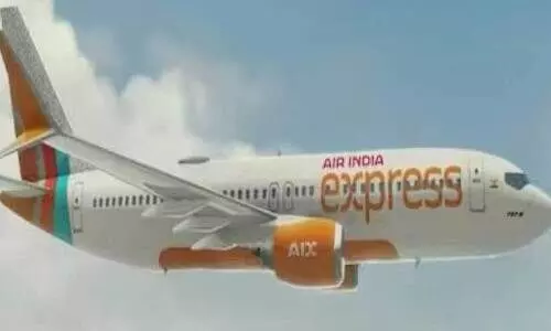 കു​വൈ​ത്ത്- കോ​ഴി​ക്കോ​ട് എ​യ​ർ ഇ​ന്ത്യ എ​ക്‌​സ്പ്ര​സ് വൈ​കി