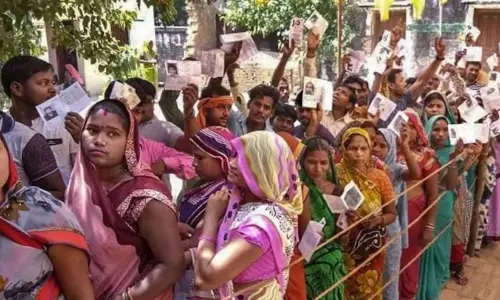 ലോക്സഭ തെരഞ്ഞെടുപ്പ്: ഒന്നാംഘട്ടത്തിൽ 60 ശതമാനം പോളിങ്