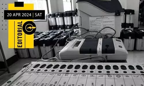 വോ​ട്ടു​യ​ന്ത്ര​ത്തി​ന്റെ വി​ശ്വാ​സ്യ​ത​യും നീ​തി​പീ​ഠ​വും