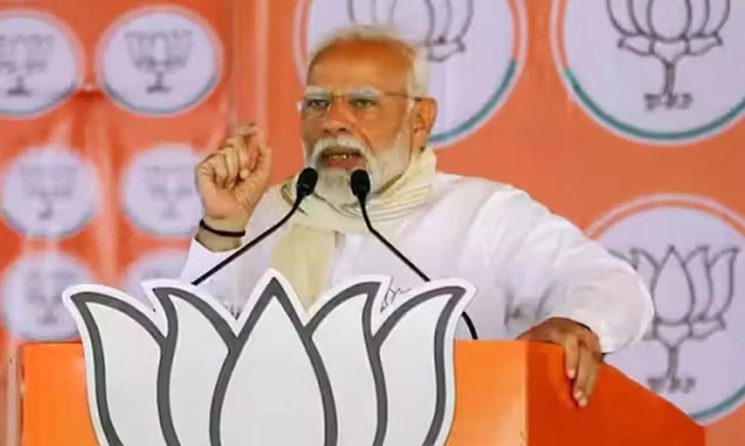 അമേത്തി മോഡലിൽ ‘ഷെഹ്സാദ’ വയനാട്ടിൽനിന്നും മുങ്ങും; രാഹുലിനെ പരിഹസിച്ച് മോദി