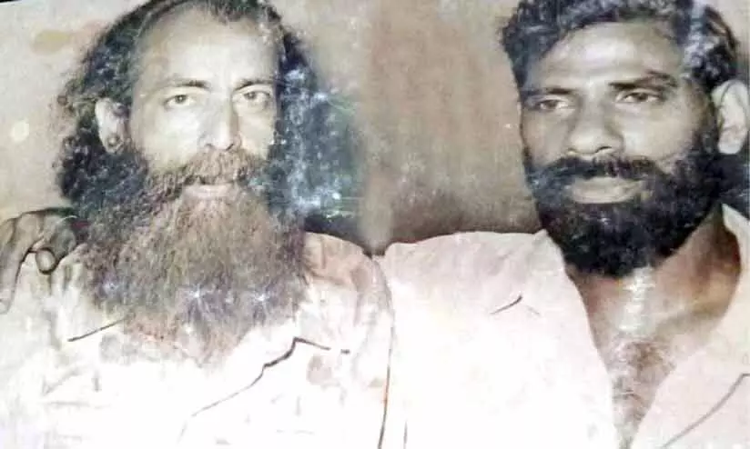 മധു മാസ്റ്റർക്കൊപ്പം കുന്നത്തൂർ രാധാകൃഷ്ണൻ മധു മാസ്റ്റർക്കൊപ്പം കുന്നത്തൂർ രാധാകൃഷ്ണൻ