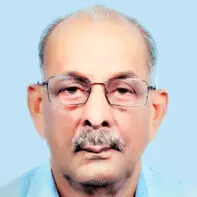 ശ്രീ​ധ​ര​ൻ ന​മ്പ്യാ​ർ