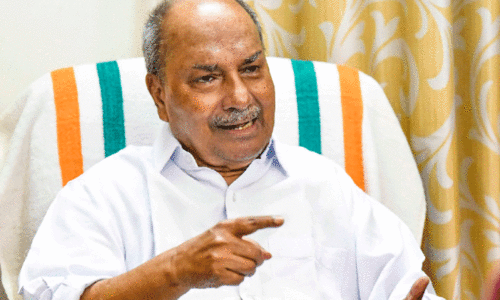 എ.​കെ ആ​ൻ​റ​ണി