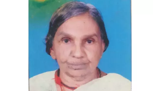 നിര്യാതയായി