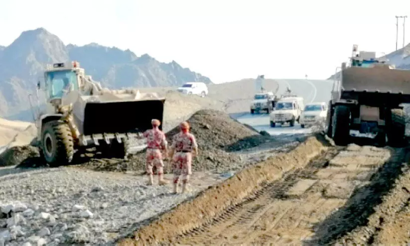 പുതിയ ന്യൂനമർദം 23 മുതൽ; തീവ്രത കുറവായിരിക്കുമെന്ന് ഒമാൻ കാലാവസ്ഥ നിരീക്ഷണ കേന്ദ്രം പുതിയ ന്യൂനമർദം 23 മുതൽ; തീവ്രത കുറവായിരിക്കുമെന്ന് ഒമാൻ കാലാവസ്ഥ നിരീക്ഷണ കേന്ദ്രം