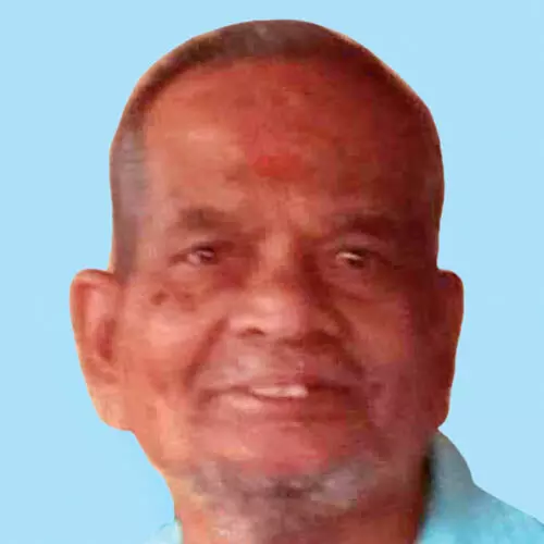 ച​ന്ദ്ര​ൻ