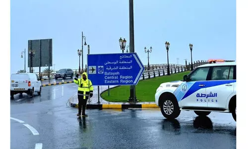 അല് സുയൂഹിൽനിന്ന് നൂറിലേറെ കുടുംബങ്ങളെ മാറ്റിപ്പാർപ്പിച്ചു അല് സുയൂഹിൽനിന്ന് നൂറിലേറെ കുടുംബങ്ങളെ മാറ്റിപ്പാർപ്പിച്ചു