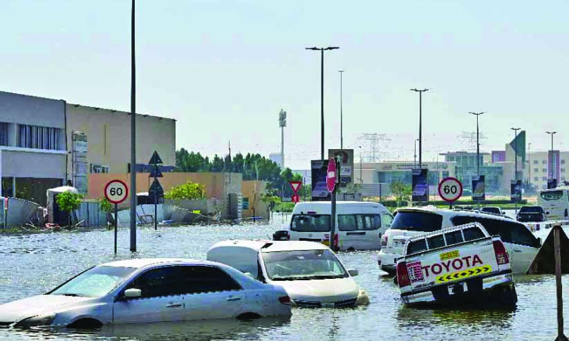 റോ​ഡി​ൽ ഉ​പേ​ക്ഷി​ച്ച​ വാ​ഹ​ന​ങ്ങ​ൾ മാ​റ്റ​ണ​മെ​ന്ന്​ ദു​ബൈ പൊ​ലീ​സ്​