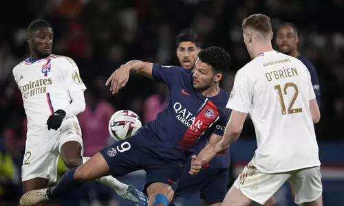 രണ്ടടിച്ച് റാമോസ്; തകർപ്പൻ ജയവുമായി പി.എസ്.ജി കിരീടത്തിനരികെ