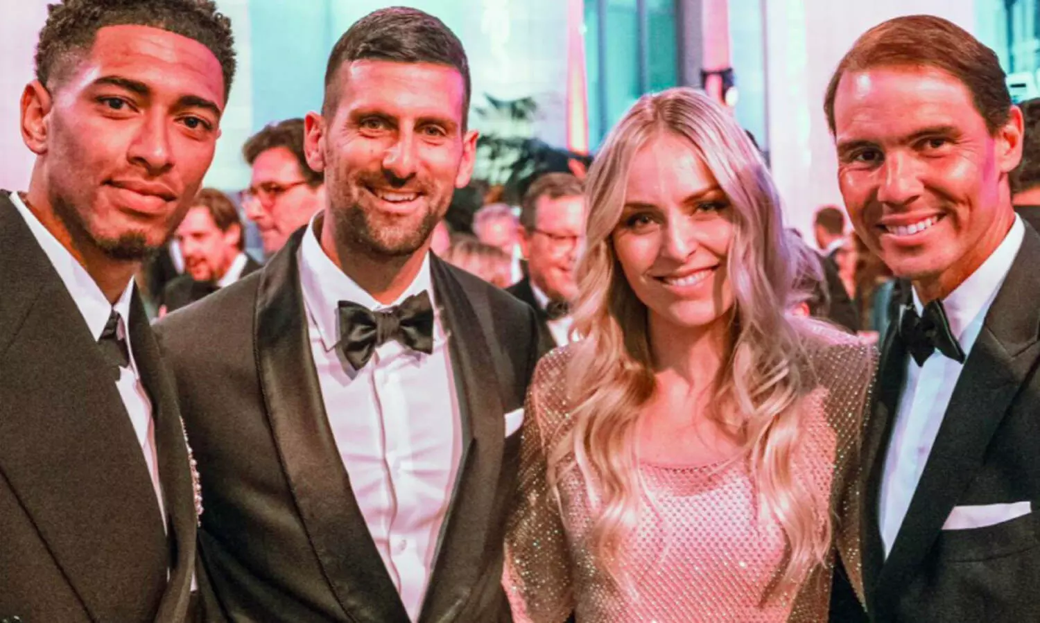 ലോറസ് പുരസ്കാരം: ദ്യോകോവിച് ഫെഡറർക്കൊപ്പം