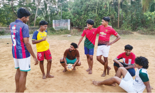 ക​ളി​യ​ല്ല , ഇ​നി കാ​ര്യം പ​റ​യാം...