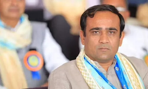 സൂറത്ത് തെരഞ്ഞെടുപ്പ് അട്ടിമറി: രഹസ്യ നീക്കങ്ങൾ പുറത്ത്; കോൺഗ്രസ് സ്ഥാനാർഥിയിലൂടെ ബി.ജെ.പി ഓപറേഷൻ ലക്ഷ്യംകണ്ടു