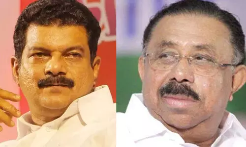 രാഹുൽ​ഗാന്ധിക്കെതിരെ അൻവറിന്റെ അപകീർത്തി പ്രസം​ഗം; മുഖ്യതെരഞ്ഞെടുപ്പ് ഓഫീസർക്ക് കോൺ​ഗ്രസ് പരാതി നൽകി