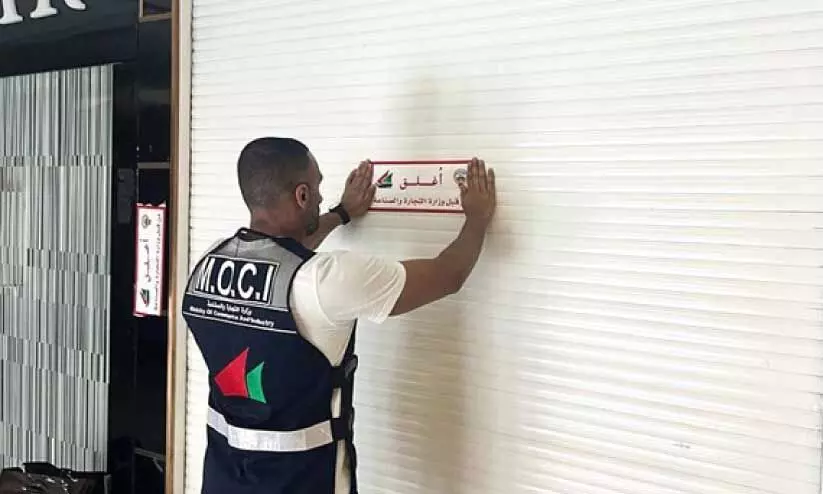 Officials issue notice to shop caught with fake products