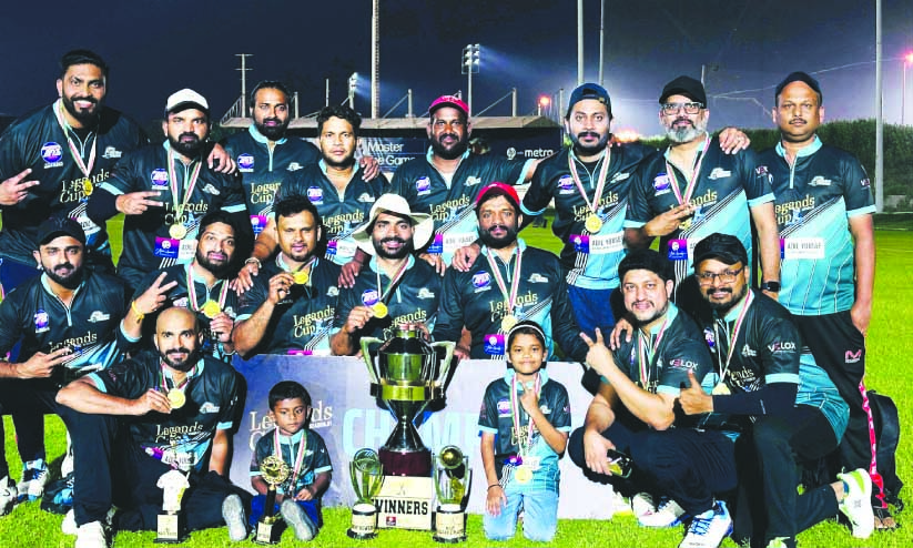 തൃ​ശൂ​ർ ലെ​ജ​ൻ​ഡ്സ് ക​പ്പ് സം​ഘ​ടി​പ്പി​ച്ചു