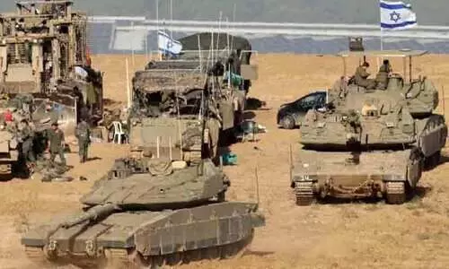 ഗസ്സക്കരികെ ഒരുങ്ങിനിൽക്കുന്നത് 820 ഇസ്രായേൽ സൈനിക വാഹനങ്ങൾ; ലക്ഷ്യം റഫയിൽ മനുഷ്യക്കുരുതി?