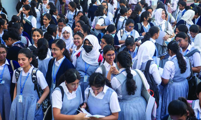 സ്കൂളുകൾ ജൂൺ മൂന്നിന് തുറക്കും