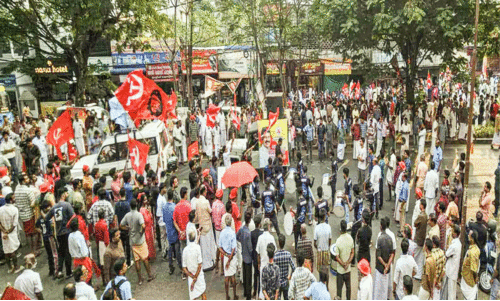 പ്രചാരണം കൊട്ടിയിറക്കി മുന്നണികൾ പ്രചാരണം കൊട്ടിയിറക്കി മുന്നണികൾ