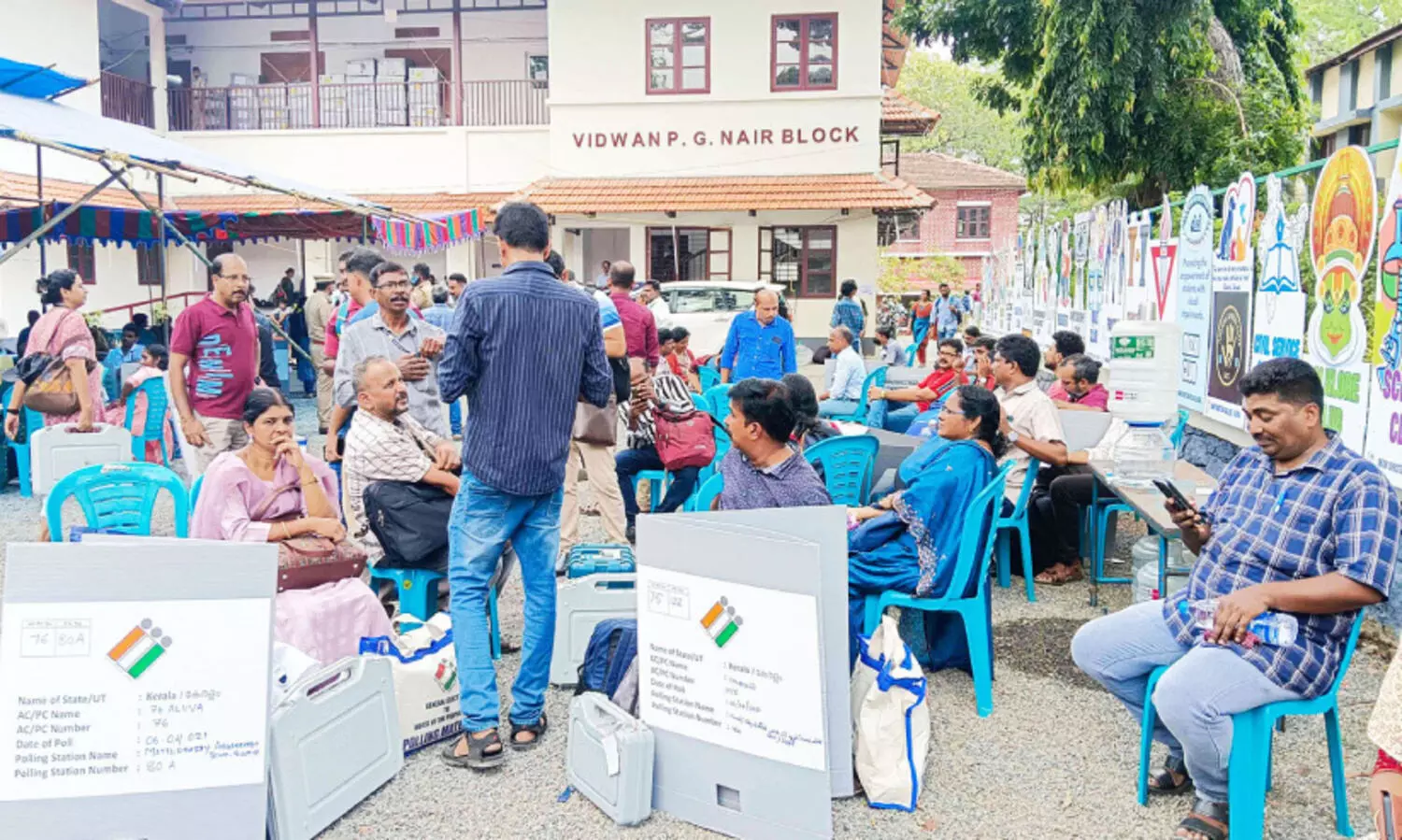 ആലുവയിലും അങ്കമാലിയിലും 331 ബൂത്തുകൾ; പ്രശ്‌നബാധിതമില്ല