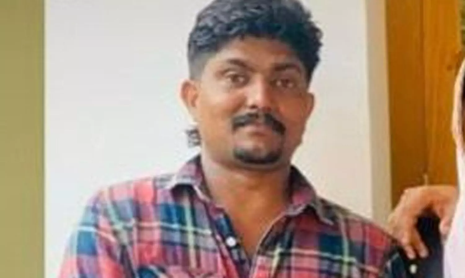 കൽപറ്റയിൽ പിക്കപ്പിലേക്ക് ലോറി ഇടിച്ചുകയറി യുവാവ് മരിച്ചു