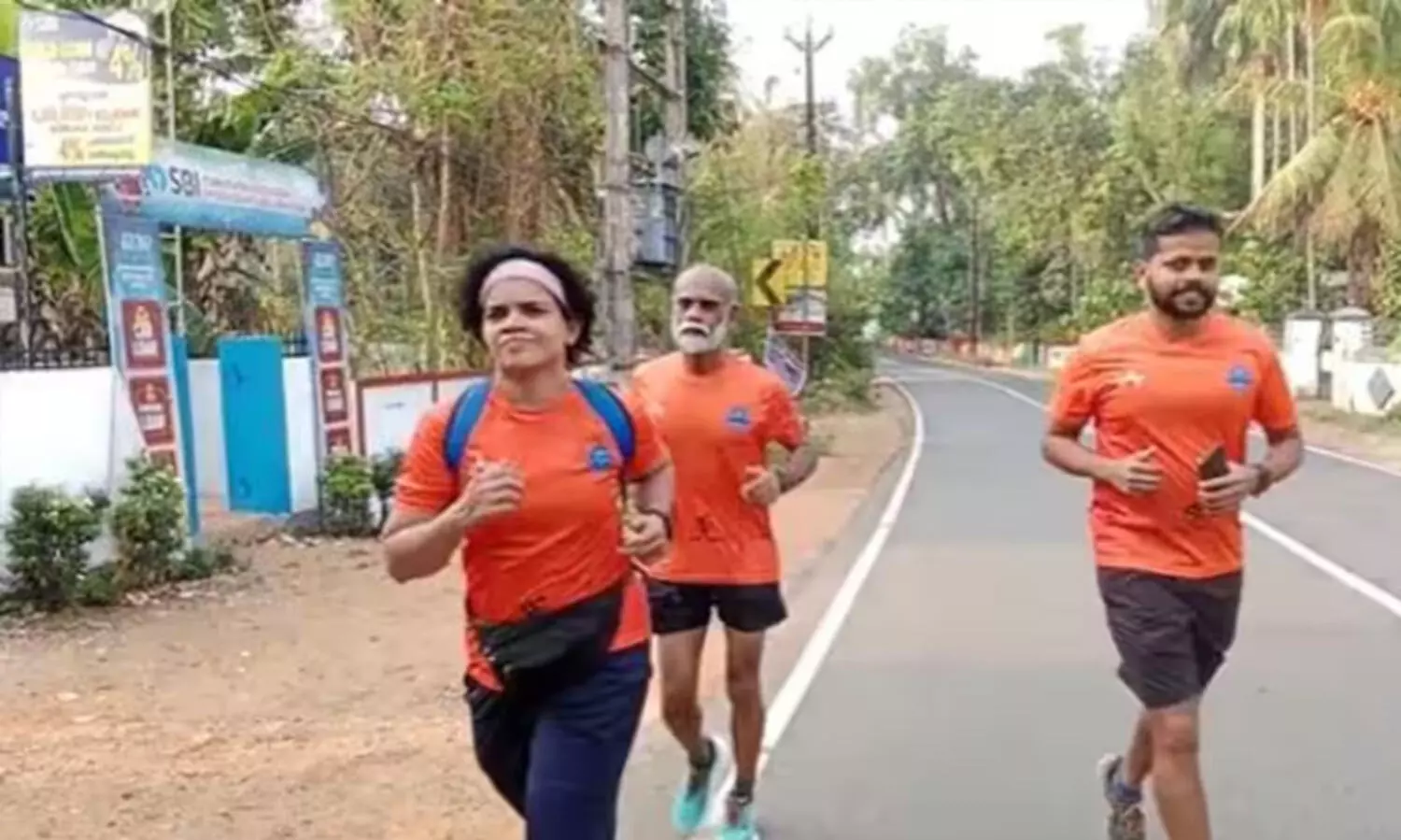 22 കിലോമീറ്റർ ഓടി വോട്ട് ചെയ്ത് സ്വപ്ന