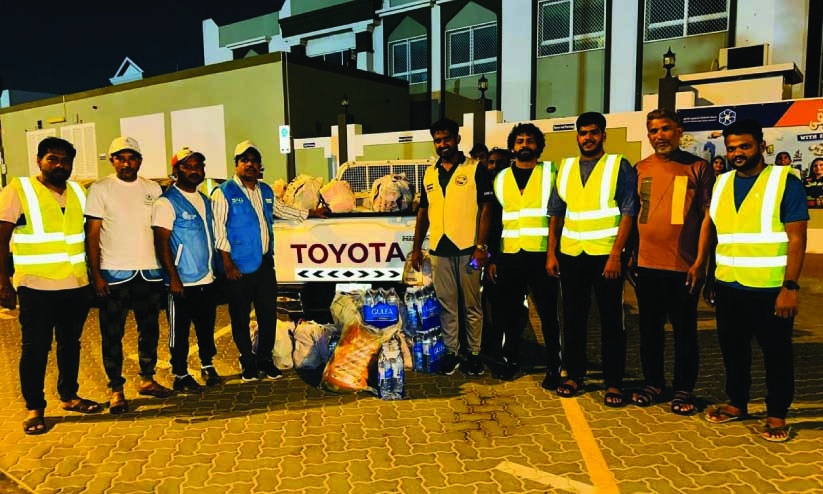 മഴക്കെടുതി: സഹായമെത്തിച്ച് കെ.എം.സി.സി വളന്റിയർമാർ മഴക്കെടുതി: സഹായമെത്തിച്ച് കെ.എം.സി.സി വളന്റിയർമാർ