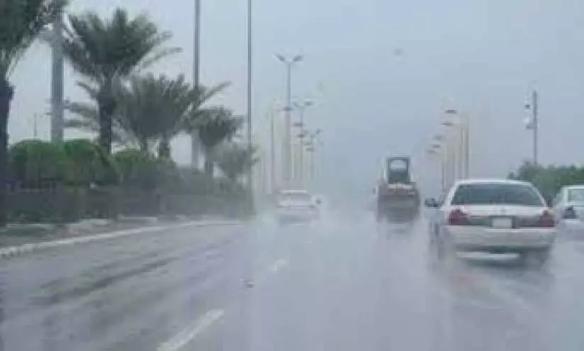 ചൊ​വ്വാ​ഴ്ച വ​രെ മ​ഴ, ജാ​ഗ്ര​ത പാ​ലി​ക്ക​ണം -സി​വി​ൽ ഡി​ഫ​ൻ​സ്​