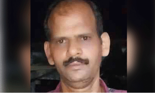 മ​നോ​ജ്  ഫി​ലി​പ്