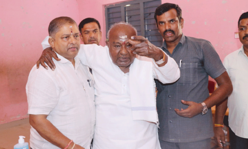 deve gowda voting deve gowda voting
