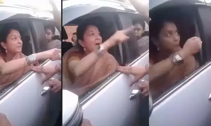 ‘You must do your own work’; Jyotiraditya Scindias wife shouted at the women who came to complain about the water shortage