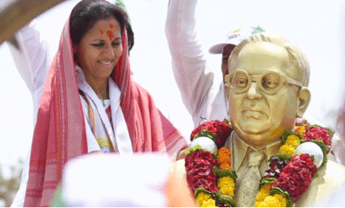 സു​​പ്രി​​യ സു​​ലേ