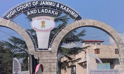 അനധികൃത തടവ്: കശ്മീർ ജമാഅത്തെ ഇസ്‌ലാമി മുൻ വക്താവിന് അഞ്ച് ലക്ഷം നഷ്ടപരിഹാരം