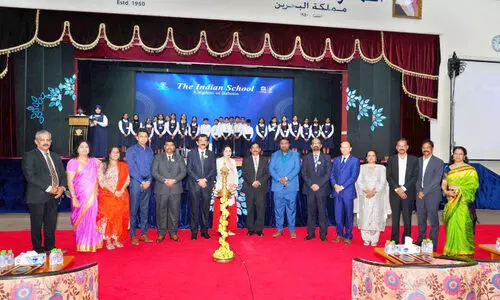 ഇന്ത്യൻ സ്കൂളിൽ മിഡിൽ സെക്ഷൻ ടോപ്പർമാരെ അനുമോദിച്ചു ഇന്ത്യൻ സ്കൂളിൽ മിഡിൽ സെക്ഷൻ ടോപ്പർമാരെ അനുമോദിച്ചു