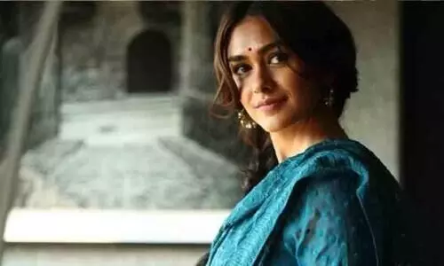 Mrunal Thakur says she lost films as parents did not approve of intimate scenes: I would just get scared