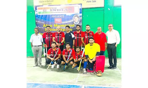 അ​ല​ക്സ് മെ​മ്മോ​റി​യ​ൽ ഫു​ട്ബാ​ൾ, ഹോ​ക്കി ഫി​യ​സ്റ്റ​ക്ക് ഇ​ന്ത്യ​ൻ ക്ല​ബി​ൽ തു​ട​ക്കം