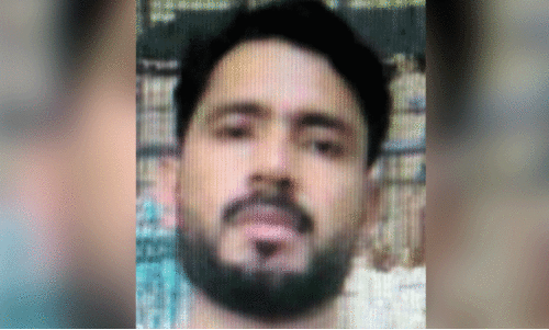 മ​ഹ​റൂ​ഫ്