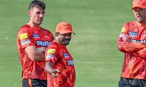 mutiah muraleedharan 9876868