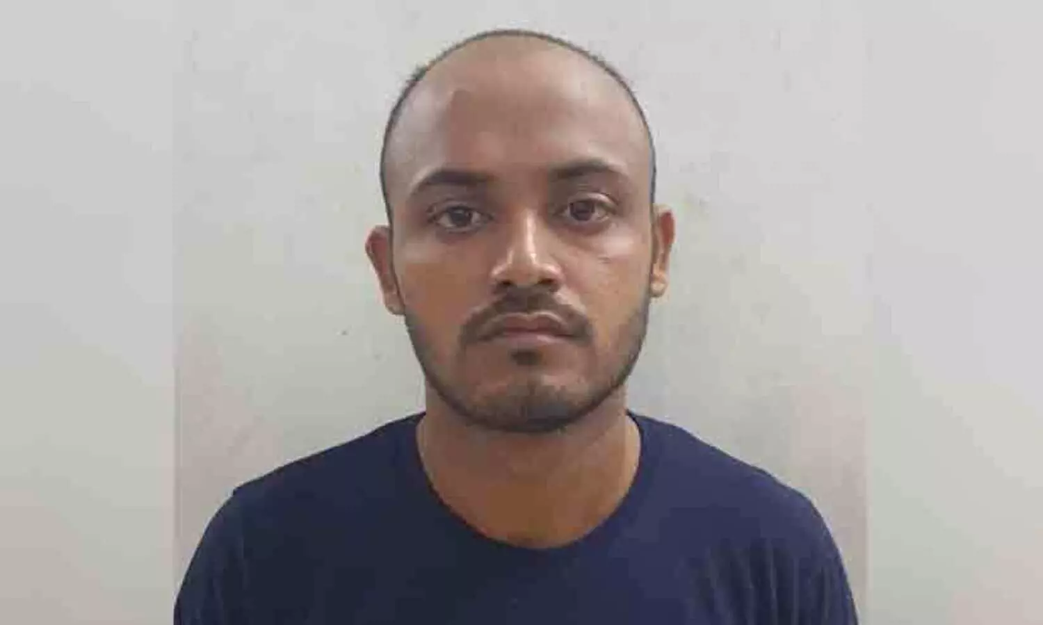 മോഷണത്തിൽ സ്മാർട്ടാണ് ആഷിക് ഷെയ്ഖ് ; ഒറ്റ രാത്രിയിൽ കവർന്നത് എട്ടു ഫോണുകൾ