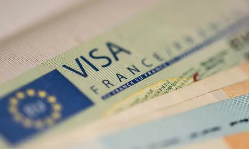 ക​ഴി​ഞ്ഞ വ​ർ​ഷം ഫ്രാ​ൻ​സ് വി​സ​ക്ക് 42,000 അ​പേ​ക്ഷ​ക​ൾ