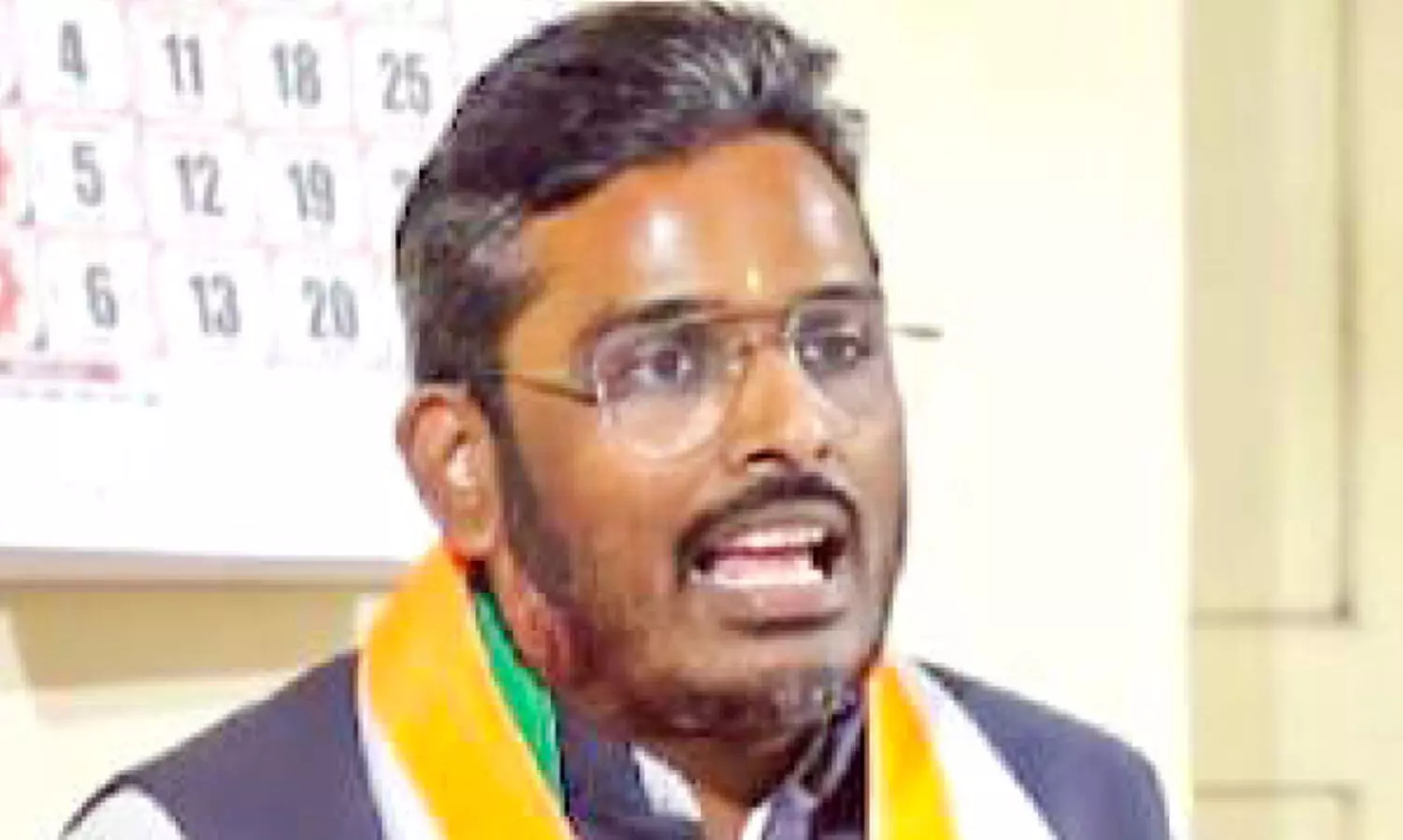 അ​ക്ഷ​യ് ബാ​മി​നെ ബി.​ജെ.​പി ഭീ​ഷ​ണി​പ്പെ​ടു​ത്തി​യെന്ന് കോൺഗ്രസ് നേതാവിന്റെ വെ​ളി​പ്പെ​ടു​ത്ത​ൽ