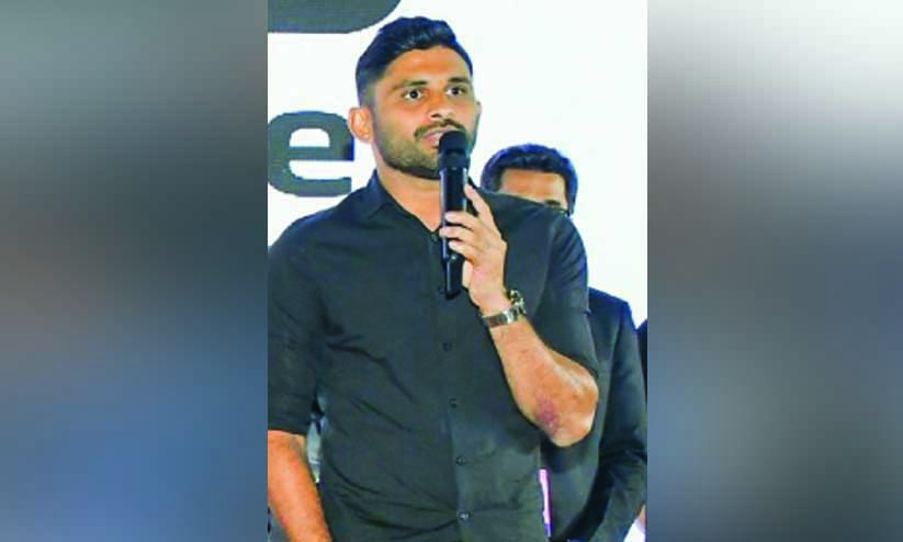 പരിക്കേറ്റ കളിക്കാരെ പുനരധിവസിപ്പിക്കാൻ പദ്ധതികൾ വേണം -അനസ് എടത്തൊടിക പരിക്കേറ്റ കളിക്കാരെ പുനരധിവസിപ്പിക്കാൻ പദ്ധതികൾ വേണം -അനസ് എടത്തൊടിക