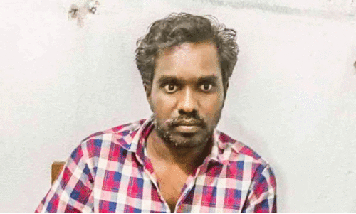 അനീഷ് രാജേന്ദ്രൻ അനീഷ് രാജേന്ദ്രൻ