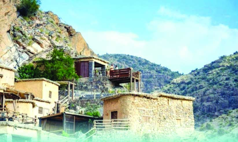 ജ​ബ​ൽ അ​ഖ്​​ദ​റി​ൽ എ​ത്തി​യ​ത്​ 30,867 സ​ന്ദ​ർ​ശ​ക​ർ