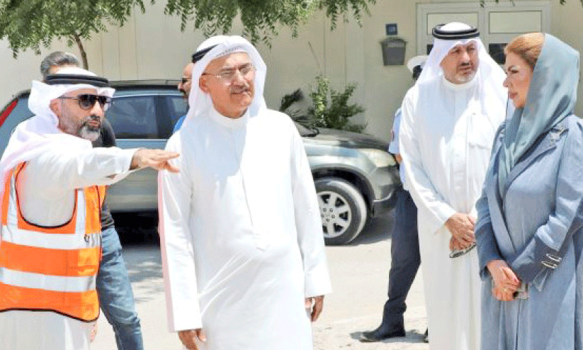 Authorities inspect damaged houses