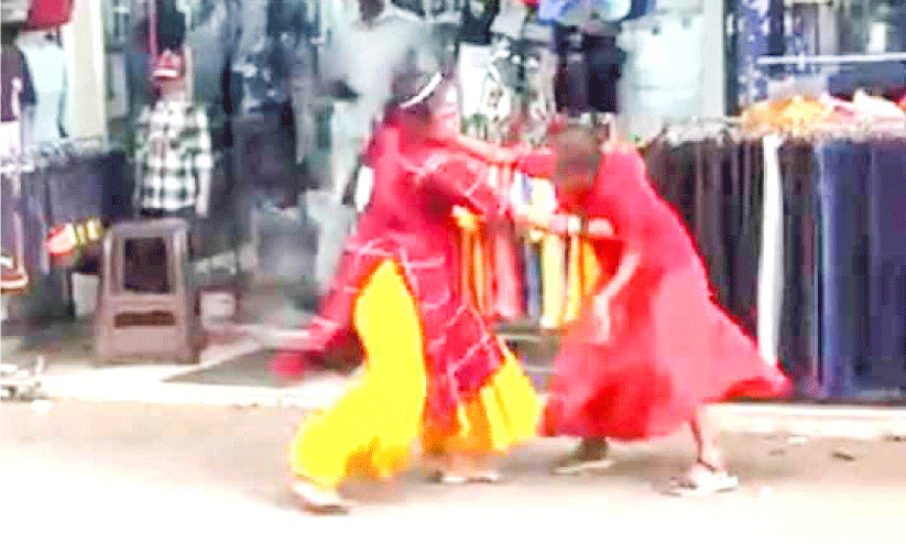 വെല്ലുവിളിയായി അന്തര്‍ സംസ്ഥാന സ്ത്രീകളുടെ അഴിഞ്ഞാട്ടം